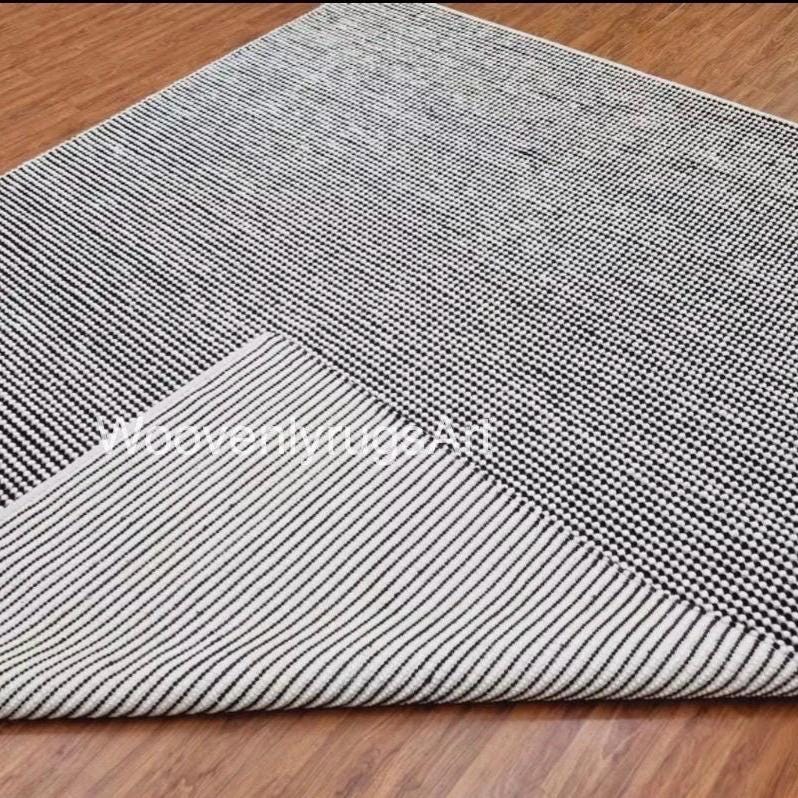 Handwoven Black White Wool Dhurrie Rug, Geometric Flatweave Scandinavian Boho Floor Decor