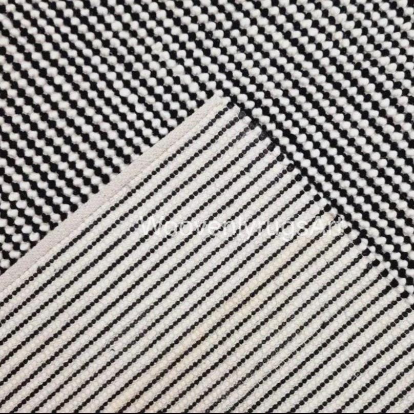 Handwoven Black White Wool Dhurrie Rug, Geometric Flatweave Scandinavian Boho Floor Decor