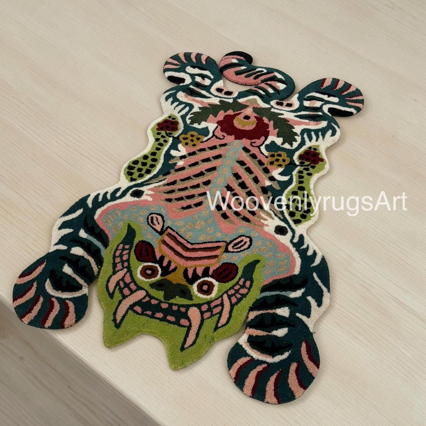 Hand Tufted Wool Tiger Rug, Abstract Animal Shape, Jungle Theme Area Carpet